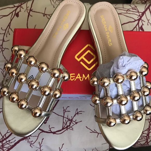 Dream Pairs Gold Sandals NWT Size 5 - Picture 5 of 10